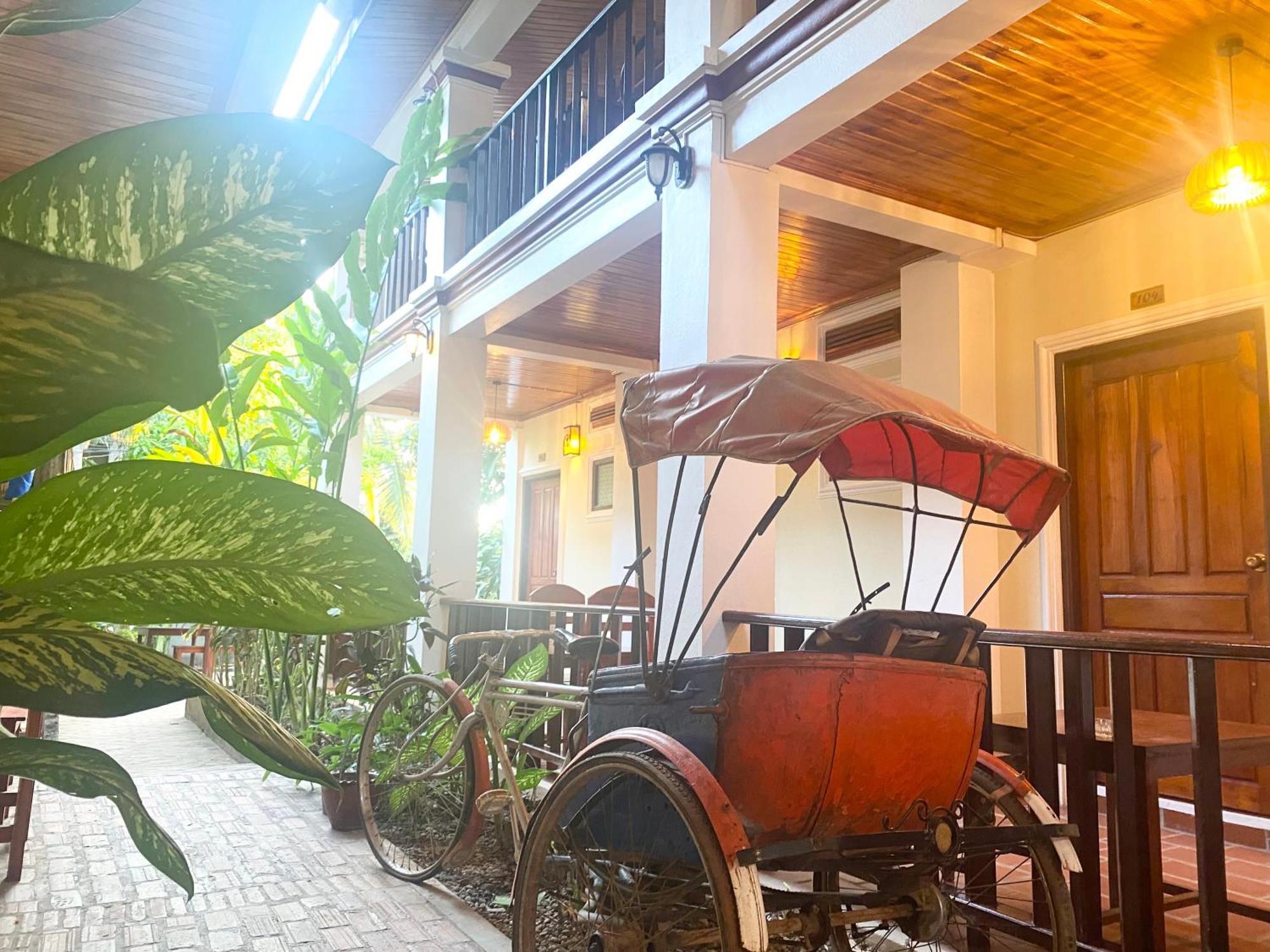 Golden Sun Boutique Hotel لوانغ برابانغ المظهر الخارجي الصورة