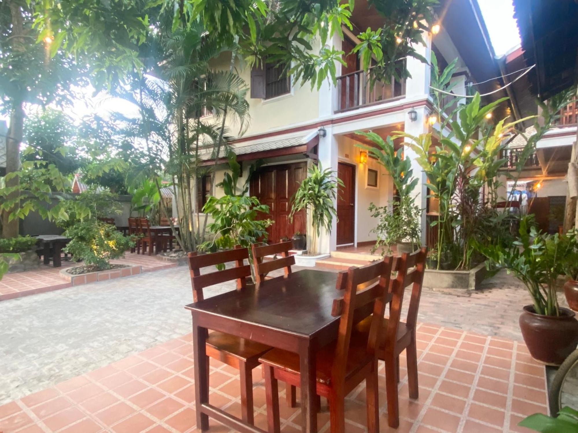 Golden Sun Boutique Hotel لوانغ برابانغ المظهر الخارجي الصورة