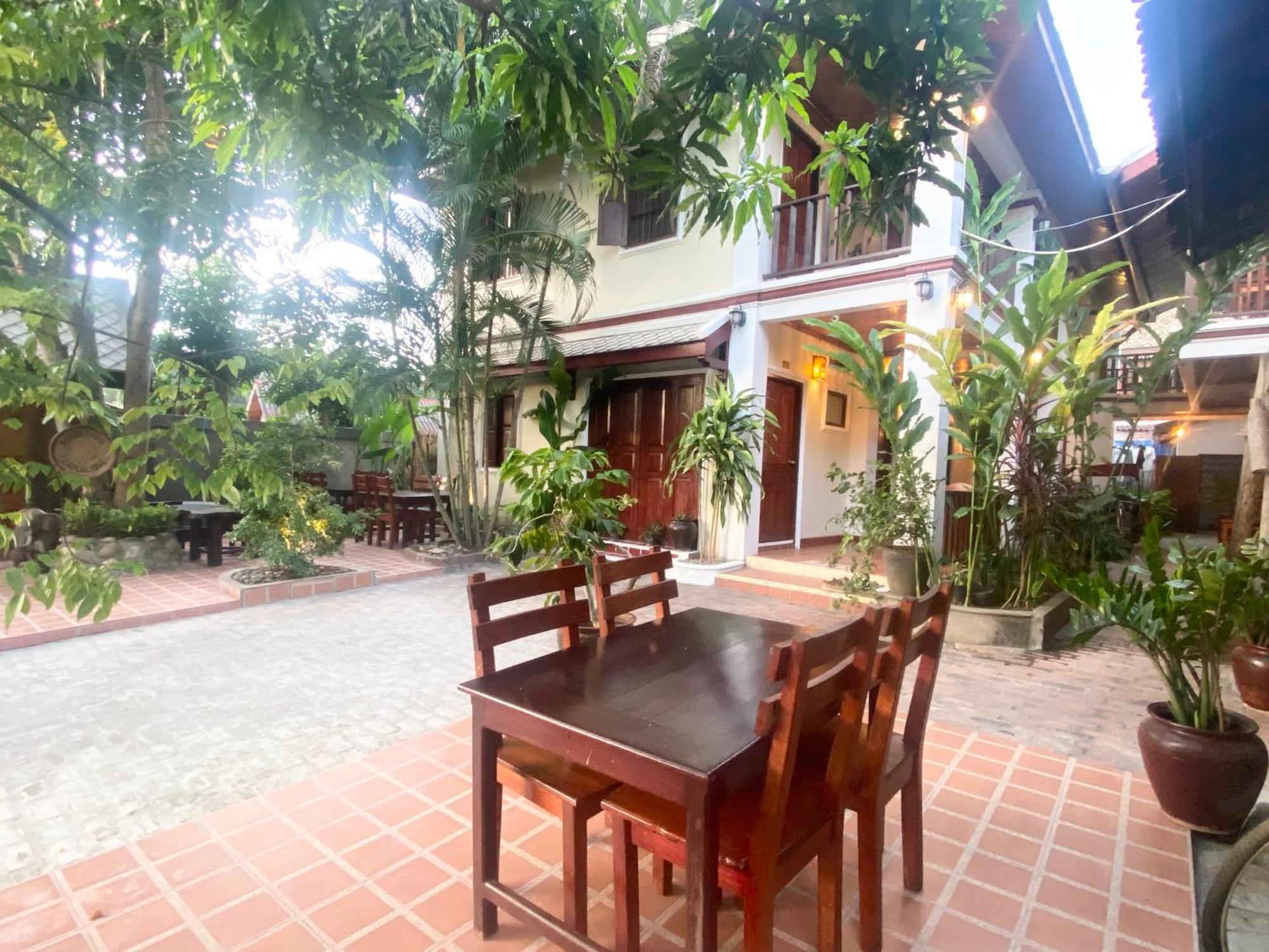 Golden Sun Boutique Hotel لوانغ برابانغ المظهر الخارجي الصورة