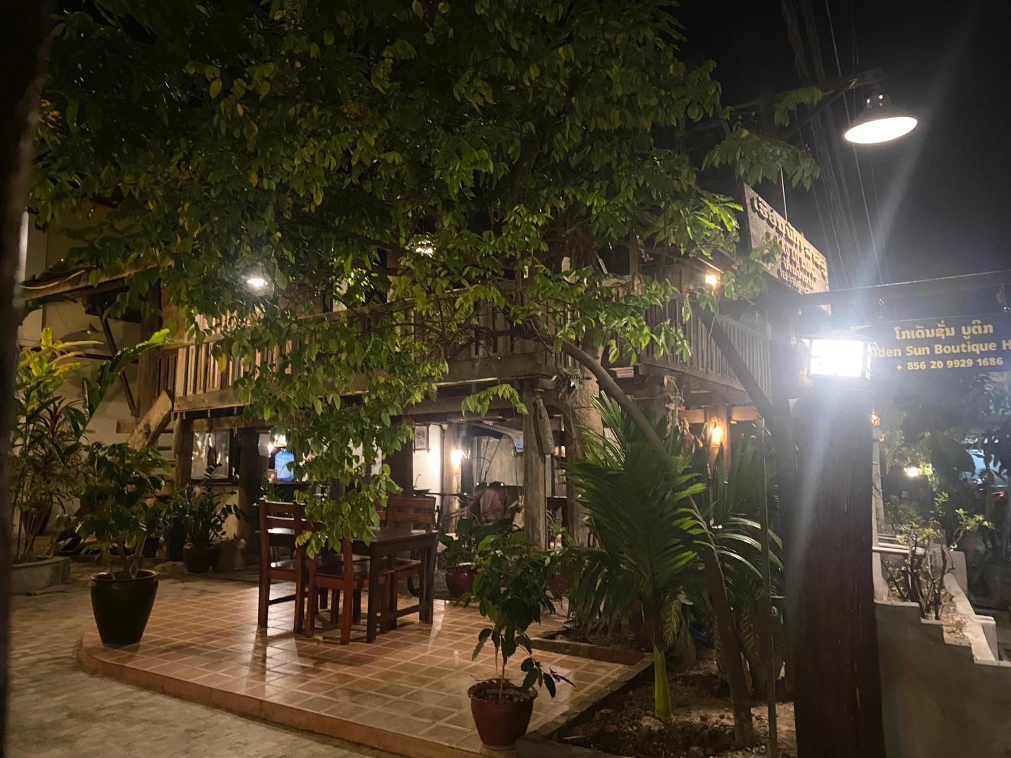 Golden Sun Boutique Hotel لوانغ برابانغ المظهر الخارجي الصورة