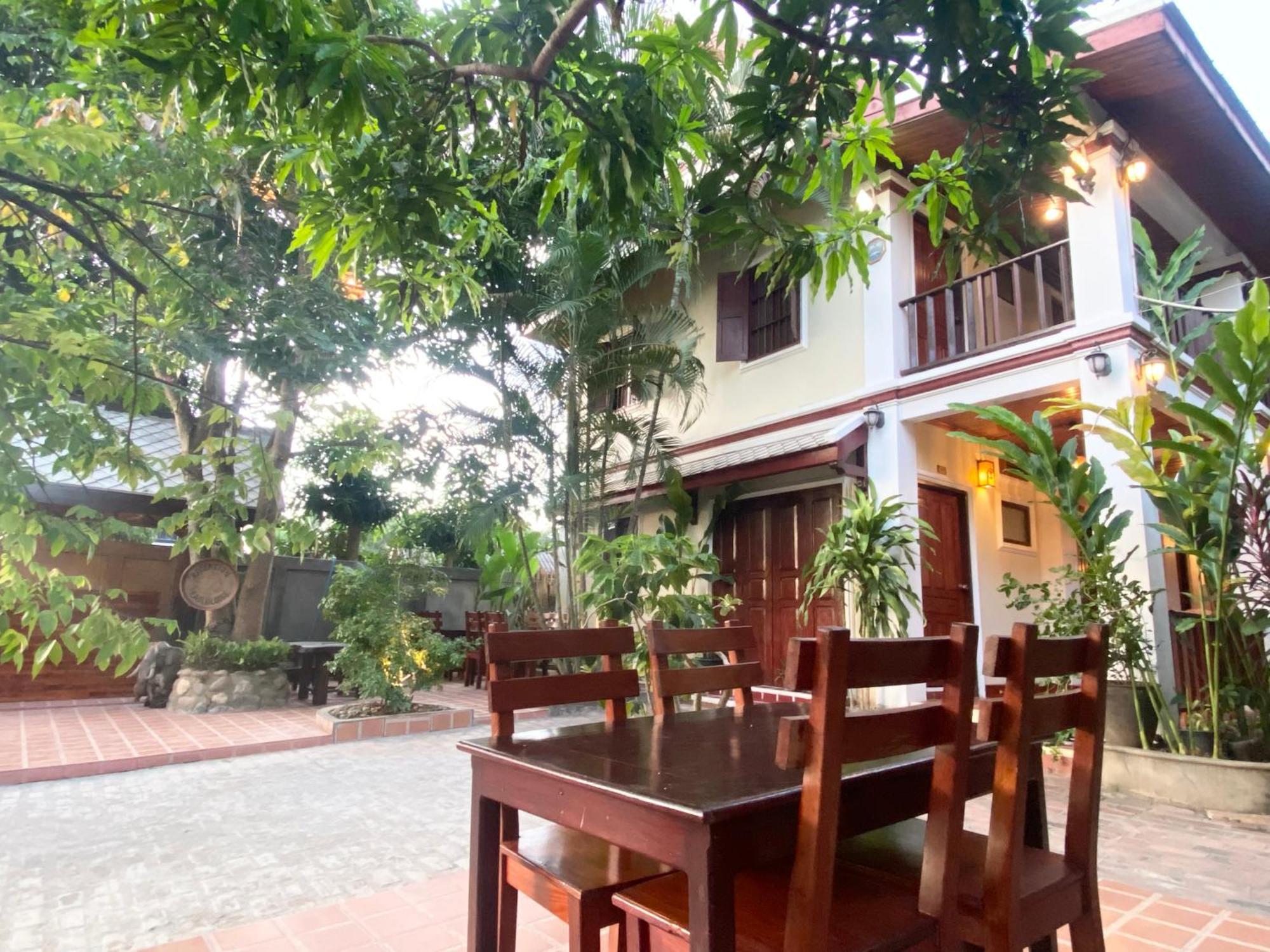 Golden Sun Boutique Hotel لوانغ برابانغ المظهر الخارجي الصورة