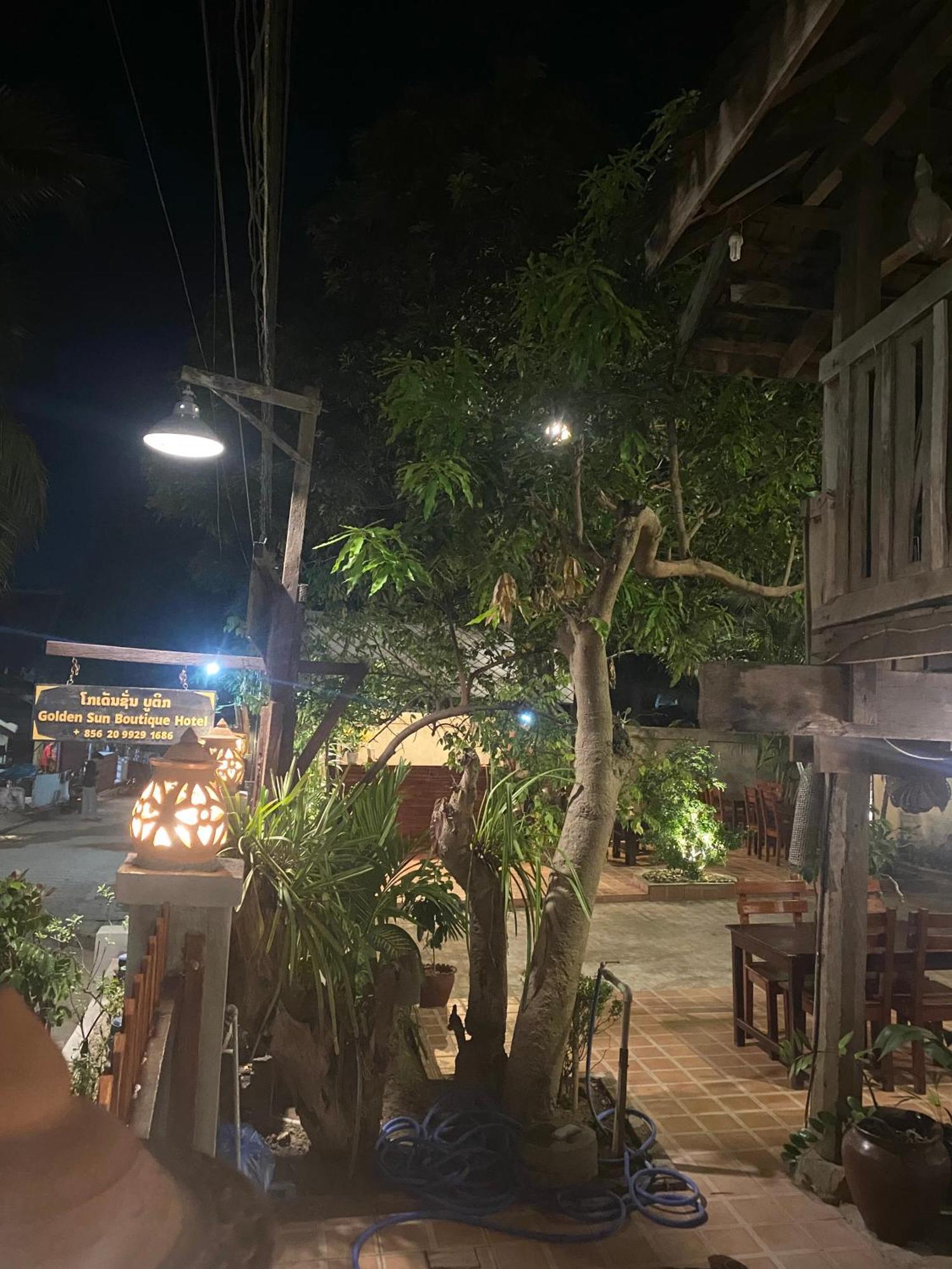 Golden Sun Boutique Hotel لوانغ برابانغ المظهر الخارجي الصورة