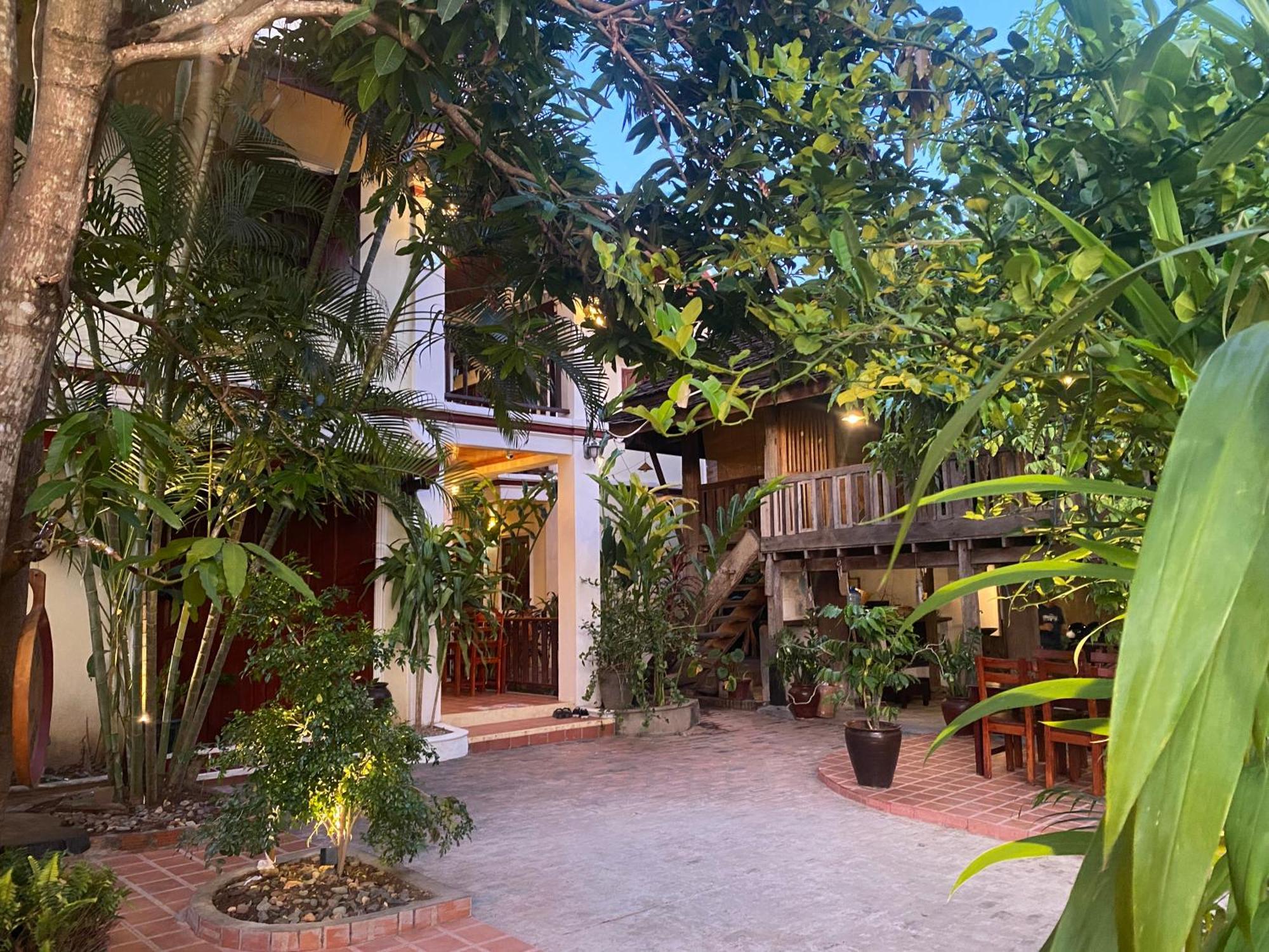Golden Sun Boutique Hotel لوانغ برابانغ المظهر الخارجي الصورة
