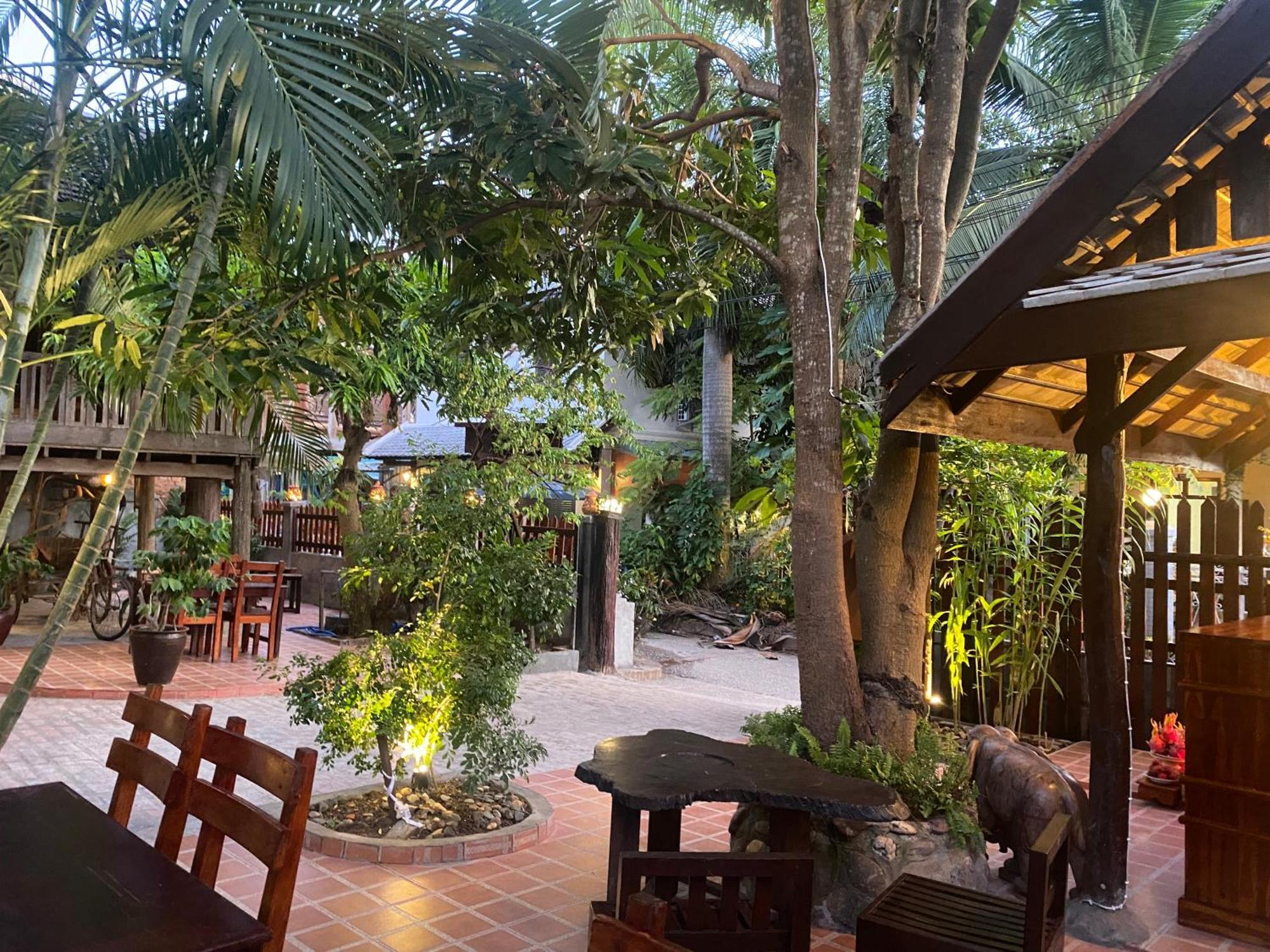Golden Sun Boutique Hotel لوانغ برابانغ المظهر الخارجي الصورة